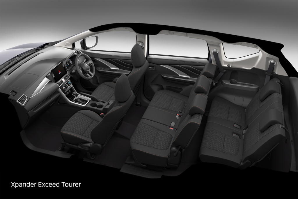 Interior Xpander Tourer