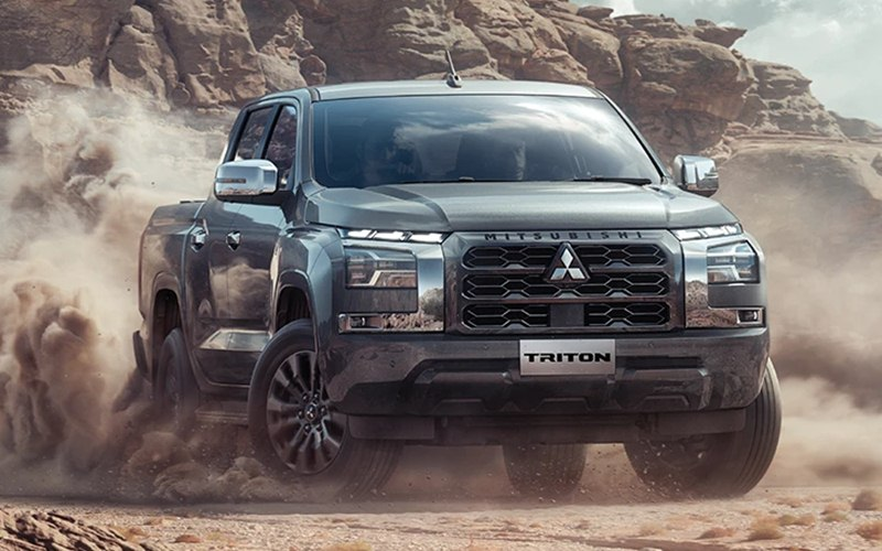 Mitsubishi Triton 2025 di Mitsubishi Tebet